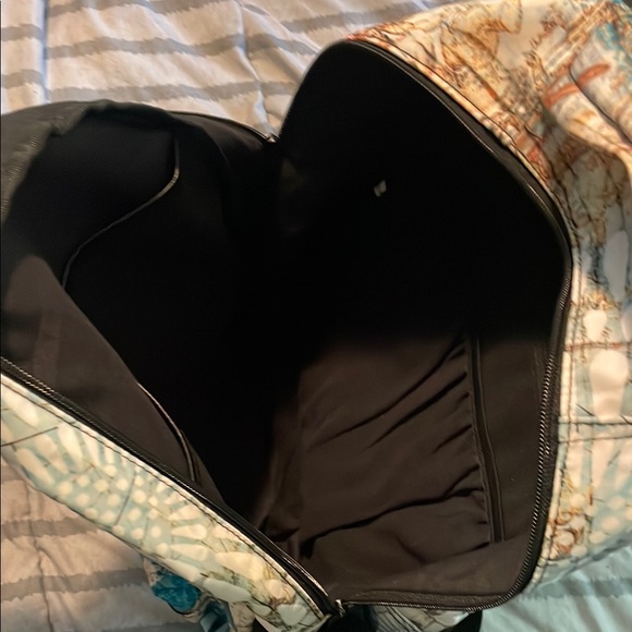 Sea Turtle Print Backpack - Picture 3 of 6